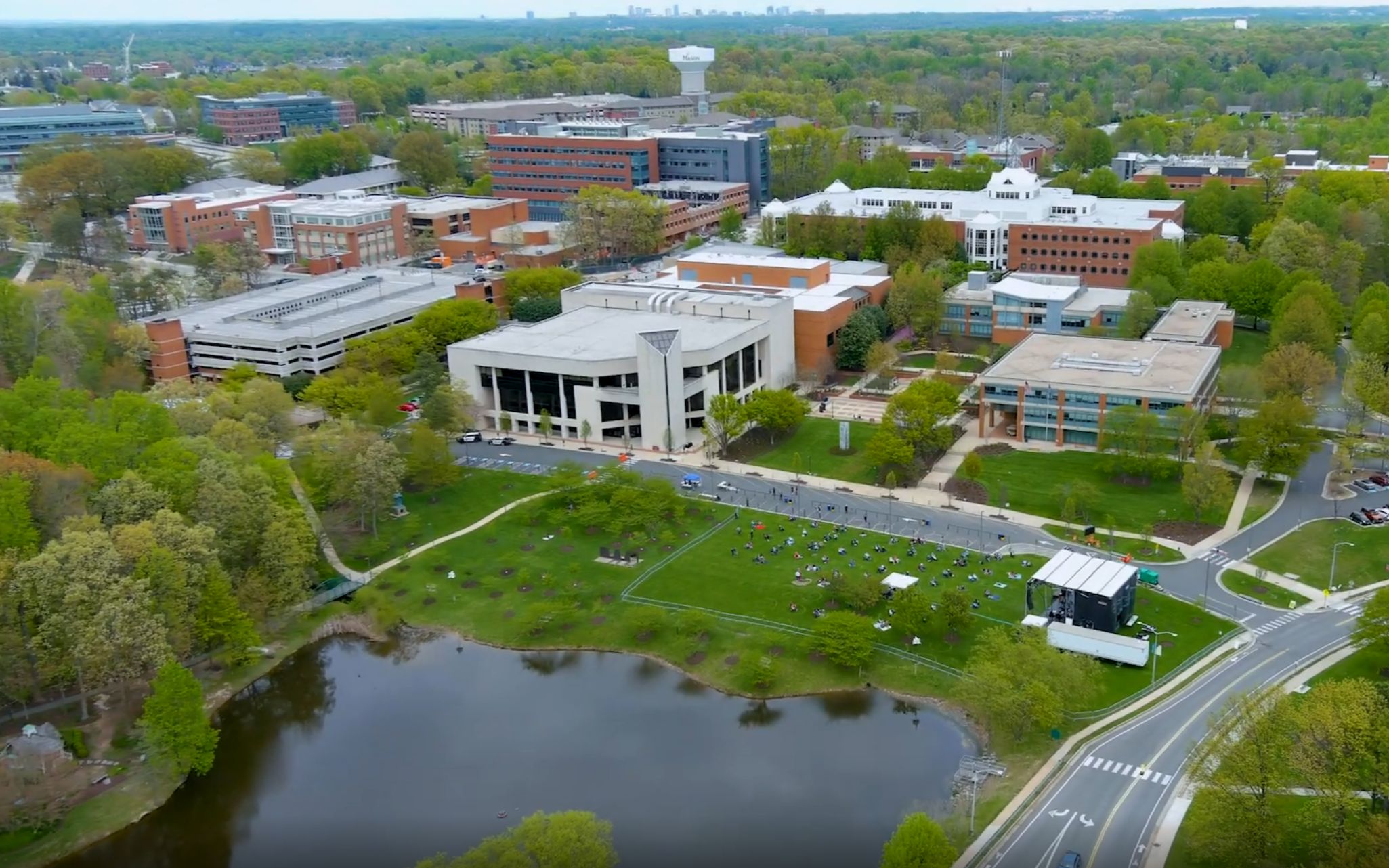 乔治梅森大学50周年校庆masonat50