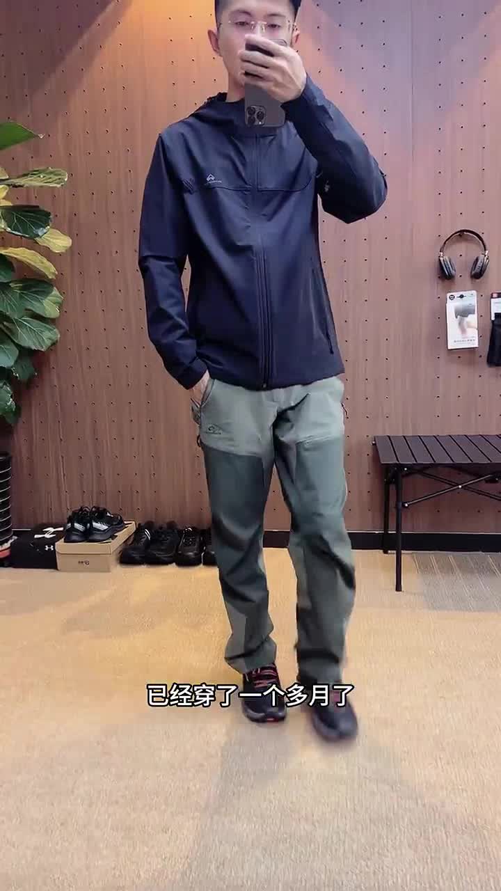 拓路者代言人鹿晗同款海豹软壳衣男防风保暖外套女速干透气耐磨户外夹