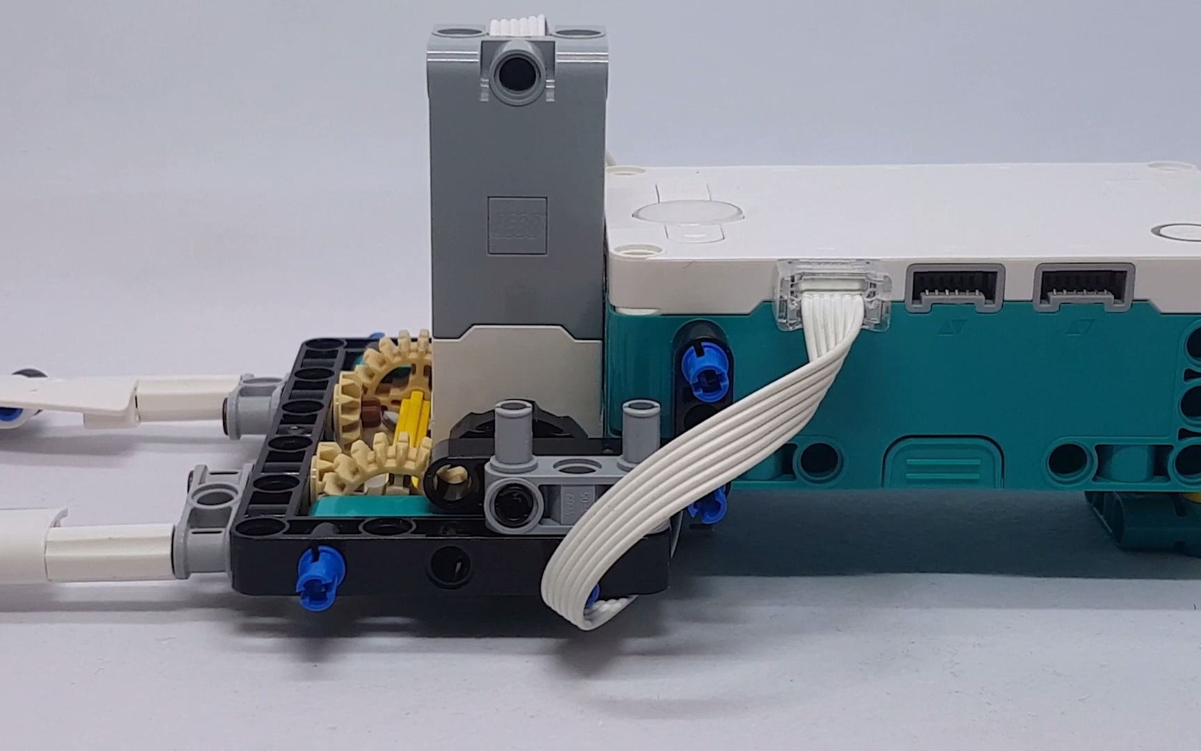 lego inventor作品 -《乐高夹子》- 乐高第四代机器人51515机器发明家