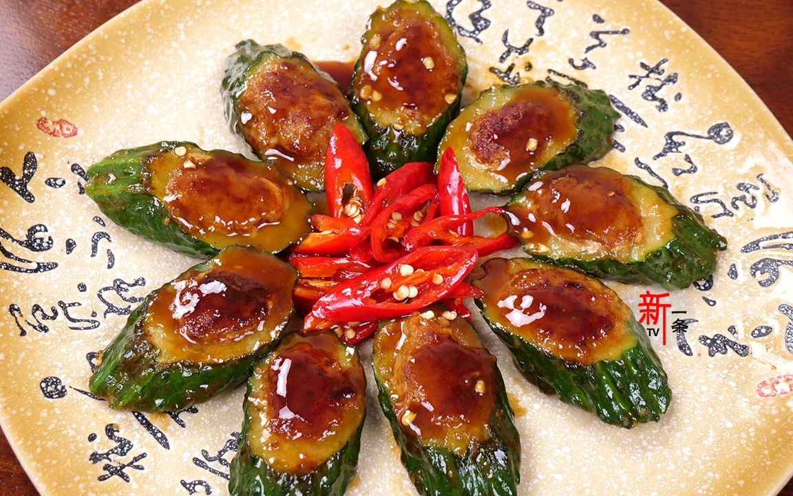 酿黄瓜的家常做法,简单又下饭,颜值更是特别的高