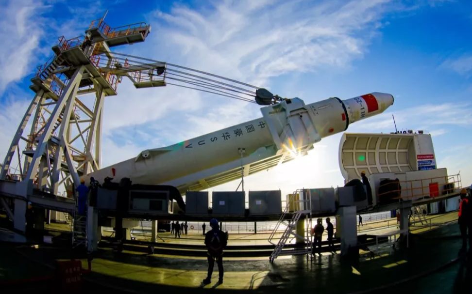 2019-06-05 长十一完成中国首次海射