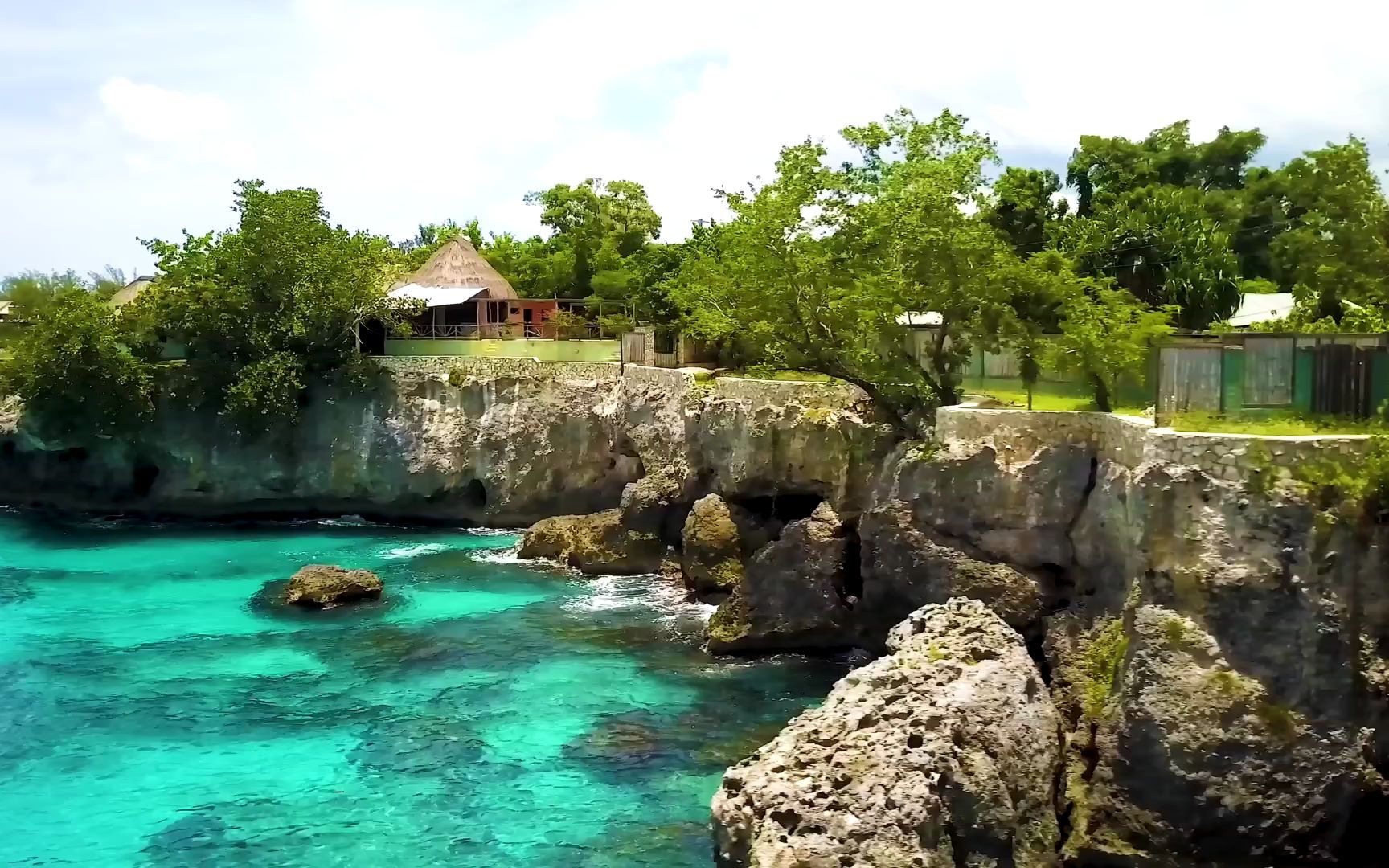 世界上最美丽的海滩之牙买加内格里尔