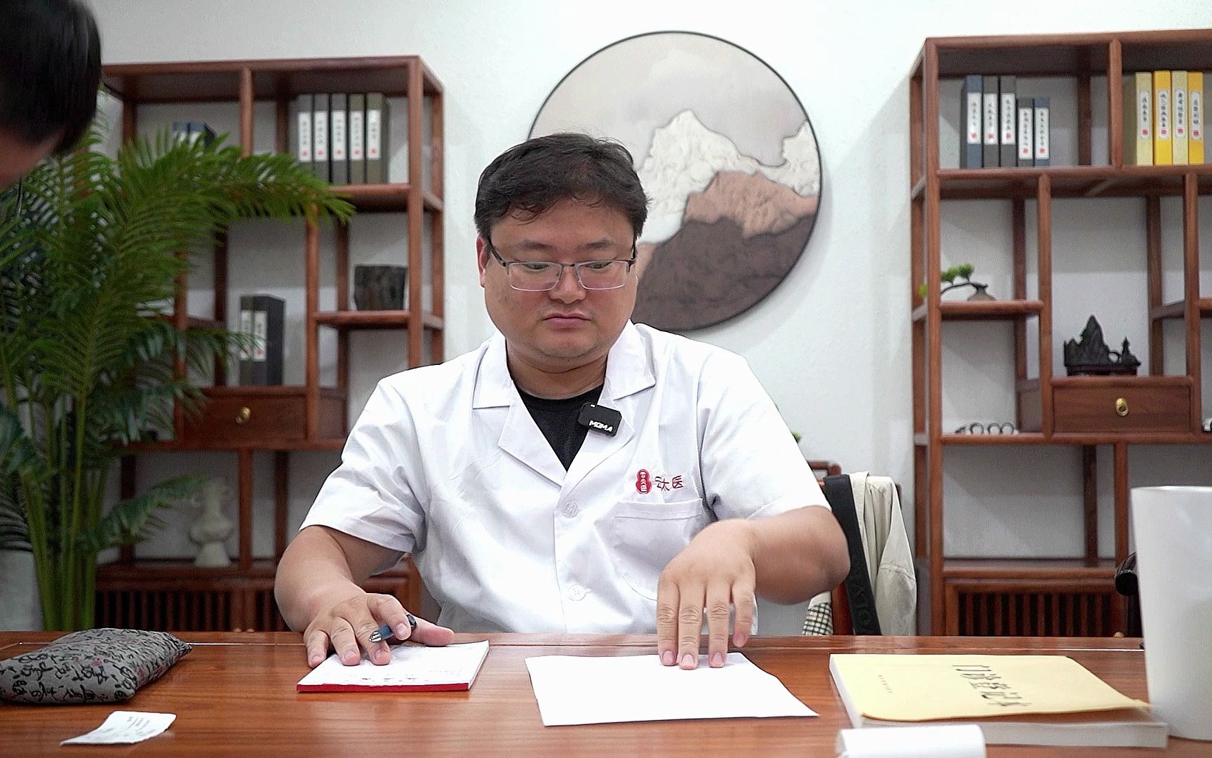 尿蛋白高,当地中医一直调脾胃,张大夫:调脾胃是对的,脾主统摄