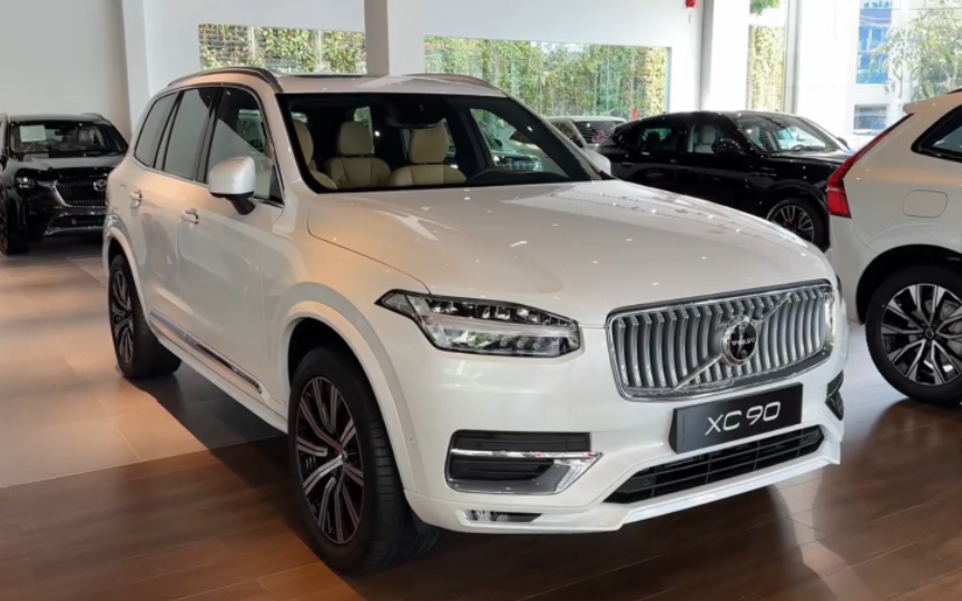 2024款沃尔沃xc90 静态体验外观和内饰