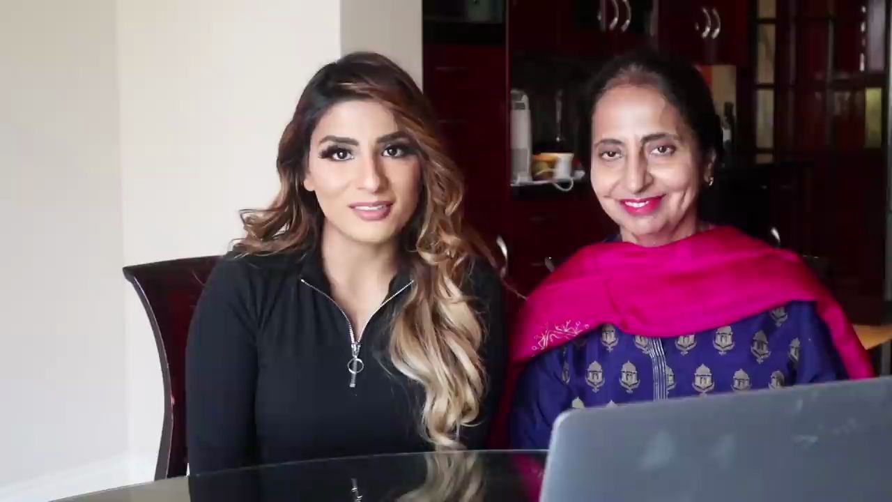 搬运tiabhatiamomreactstomyinstagrampicturesandvideospart3rude