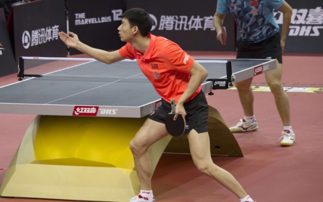 周雨生贺视频冷酷到底杯周雨学术研讨大会