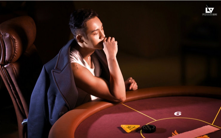 【陈伟霆】【水仙】穿心箭_哔哩哔哩 (゜-゜)つロ 干杯~-bilibili