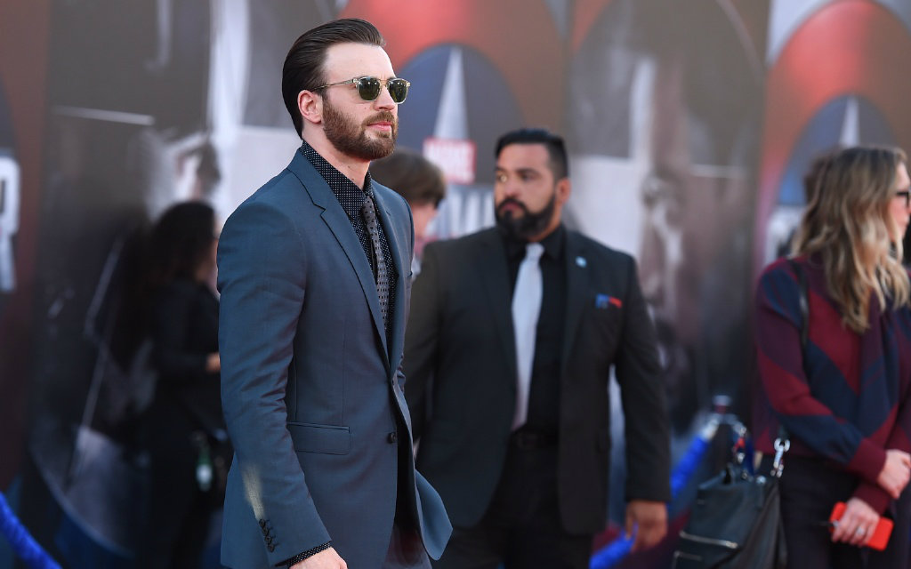 chris evans美队3全球首映红毯采访