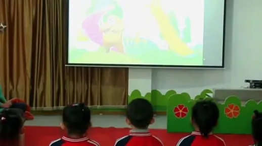 小班幼儿园公开课《熊大大和小小》课件动画效果丰富、有趣、孩子们很喜欢哦 幼儿园公开课 ppt课件 幼儿园教案 公开课 幼教资源共享