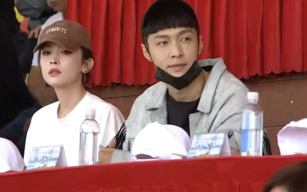 张艺兴娜扎去了天马国际旅游节#张艺兴娜扎同框,一起去了天马国际