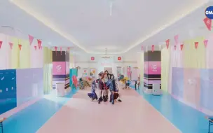 Download Video: 【TWICE】当兔人手举过头顶就切歌……