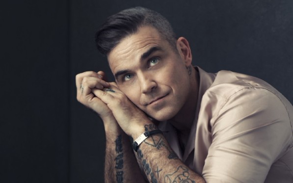robbie williams - shes the one (live in cologne 2001)