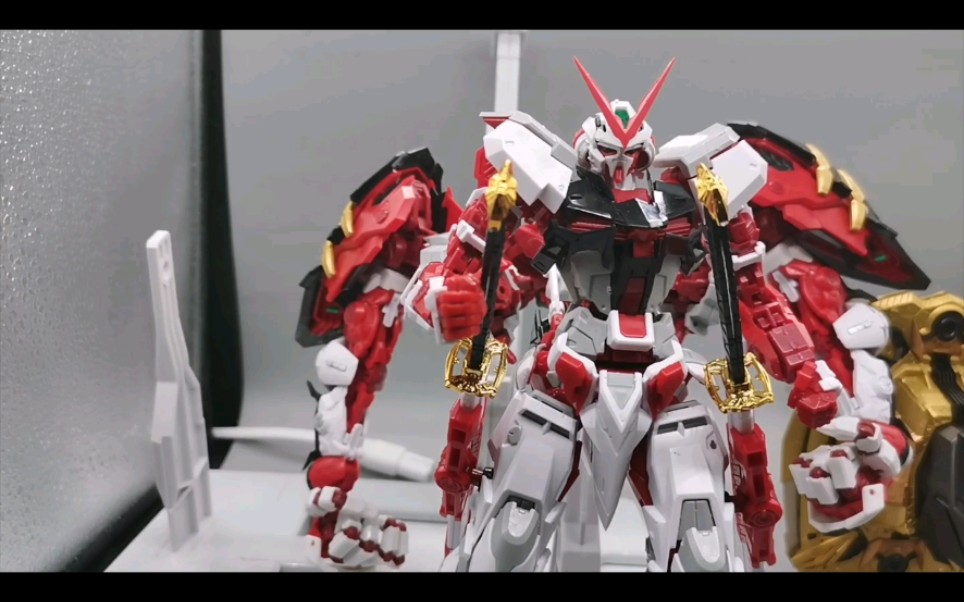 天崎模玩室大班8814猩猩臂红异端mg样式