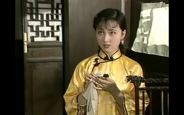 陈晓旭梅表姐家春秋书中的你没有快乐戏中的你却有一份开心