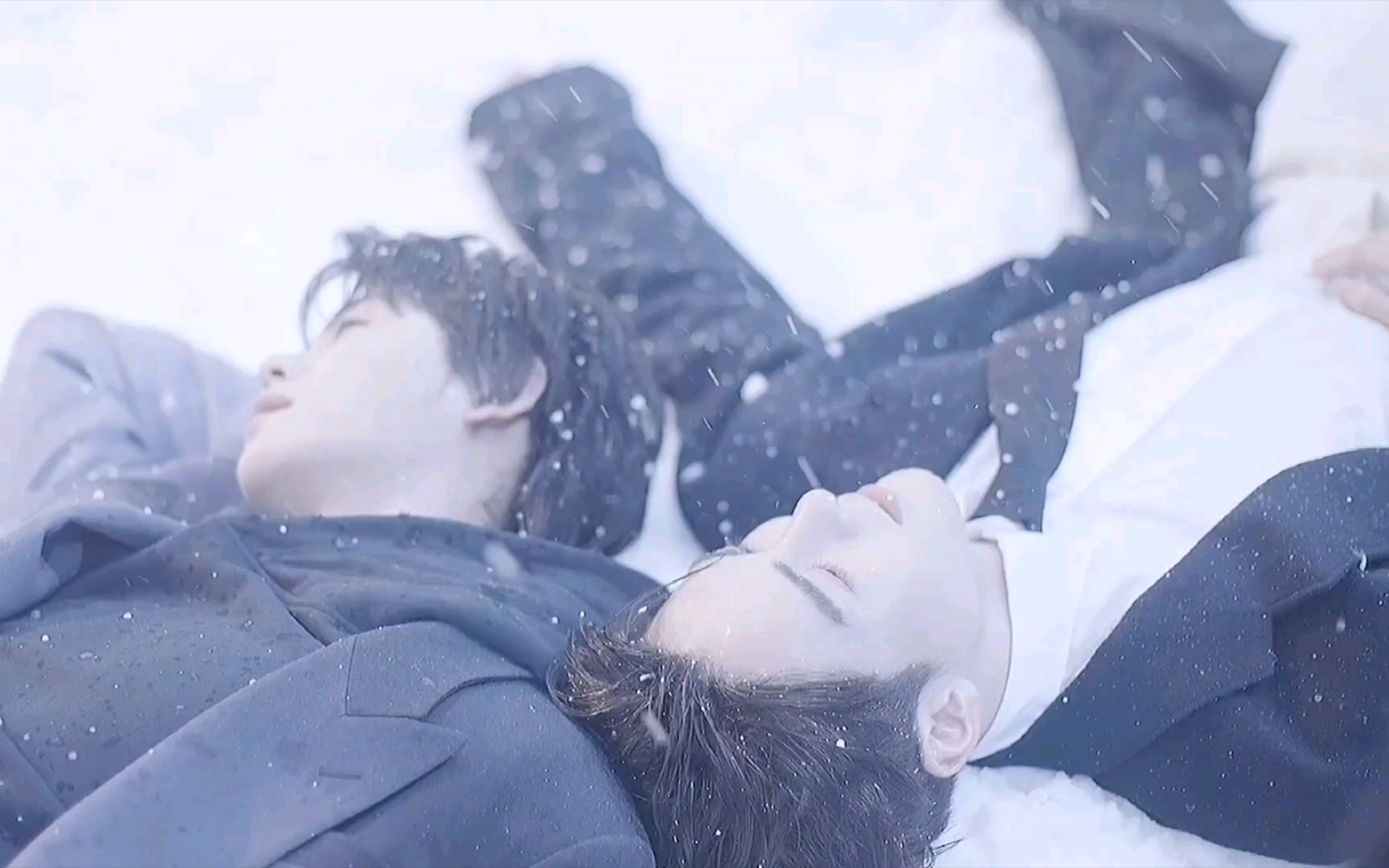 宇日俱曾芭莎杂志拍摄花絮cut阿拉斯加海湾