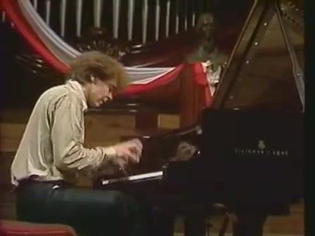 [图]【1980年肖赛现场】肖邦“暴风雨”前奏曲 Ivo Pogorelich plays Chopin Prelude Op. 28, No. 24