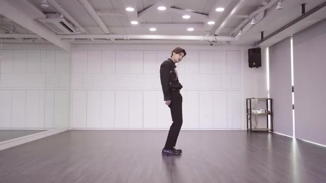 [图]【张艺兴】LAY-"GIVE ME A CHANCE"-Dance Cover 翻跳 （转载自油管）