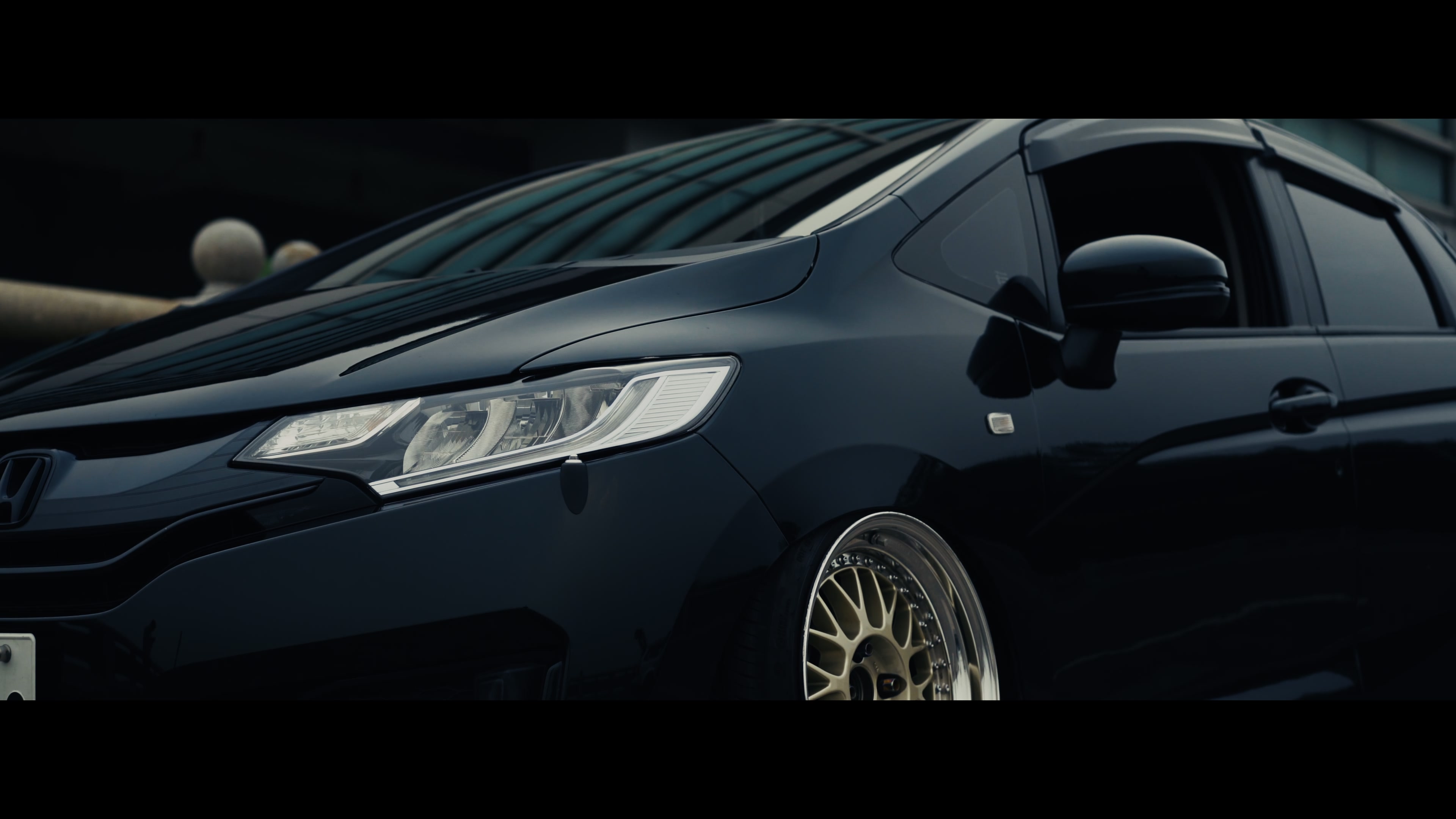 为什么你的只能叫飞度,而别人的却可以称之为gk5 -极致 姿态