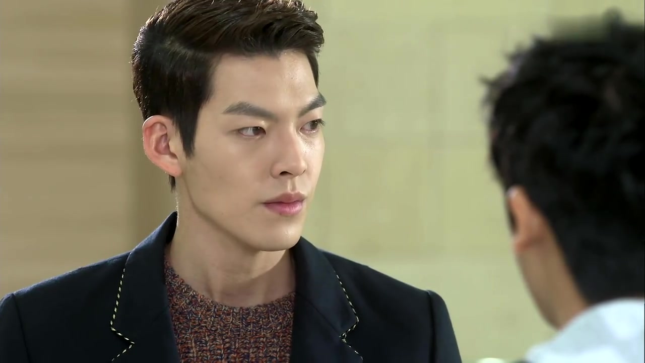 崔英道心里百感交集,感觉自己惹恼了车恩尚!