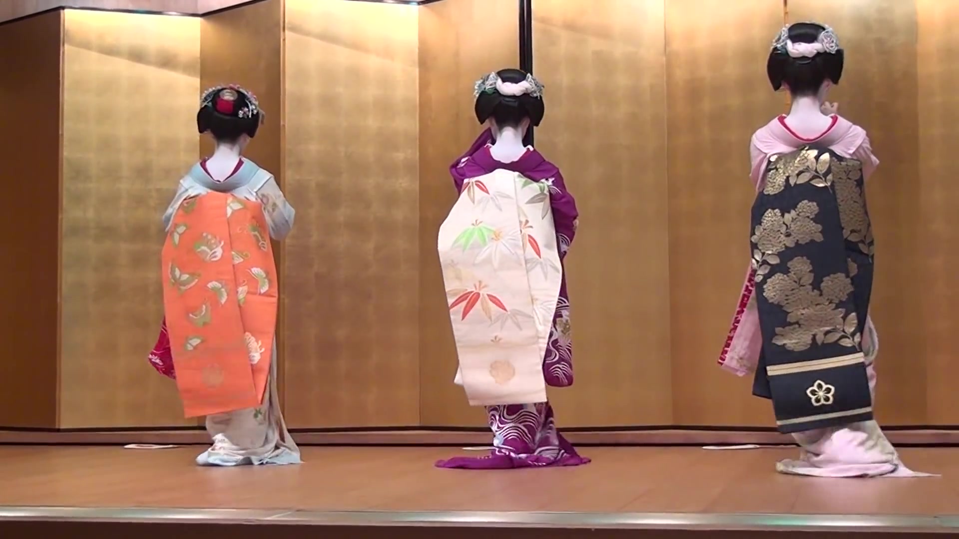 [图]京舞「祇園小唄」maiko dance  _gion kouta_ KYOTO