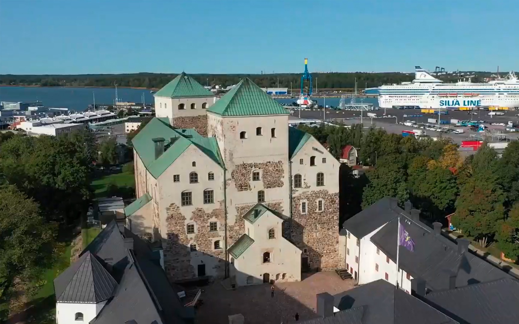 图尔库位于芬兰西南部,是该国第六大城市,也是最古老的城市9194