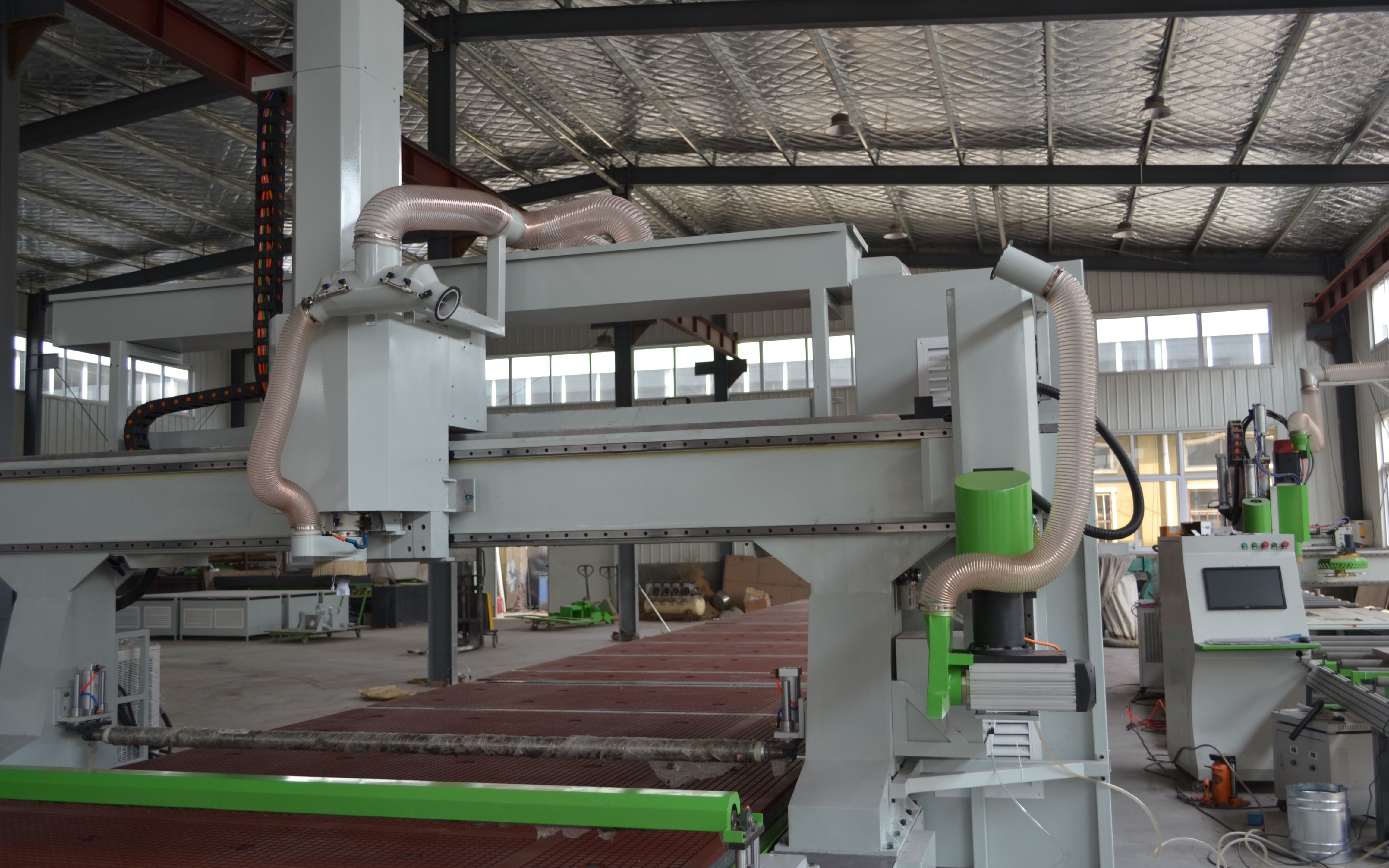 铝板加工中心 轨道交通铝材数控切割机 自动换刀四轴锯