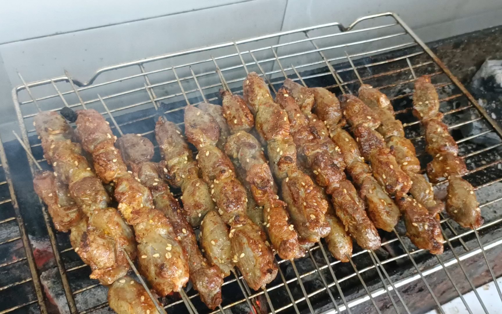 两单二十个大油边的烧烤大单,可惜第二单油边只有七个了