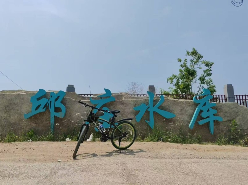 第二回 费公子疾走凹凸村 王五爷速通邱庄潭