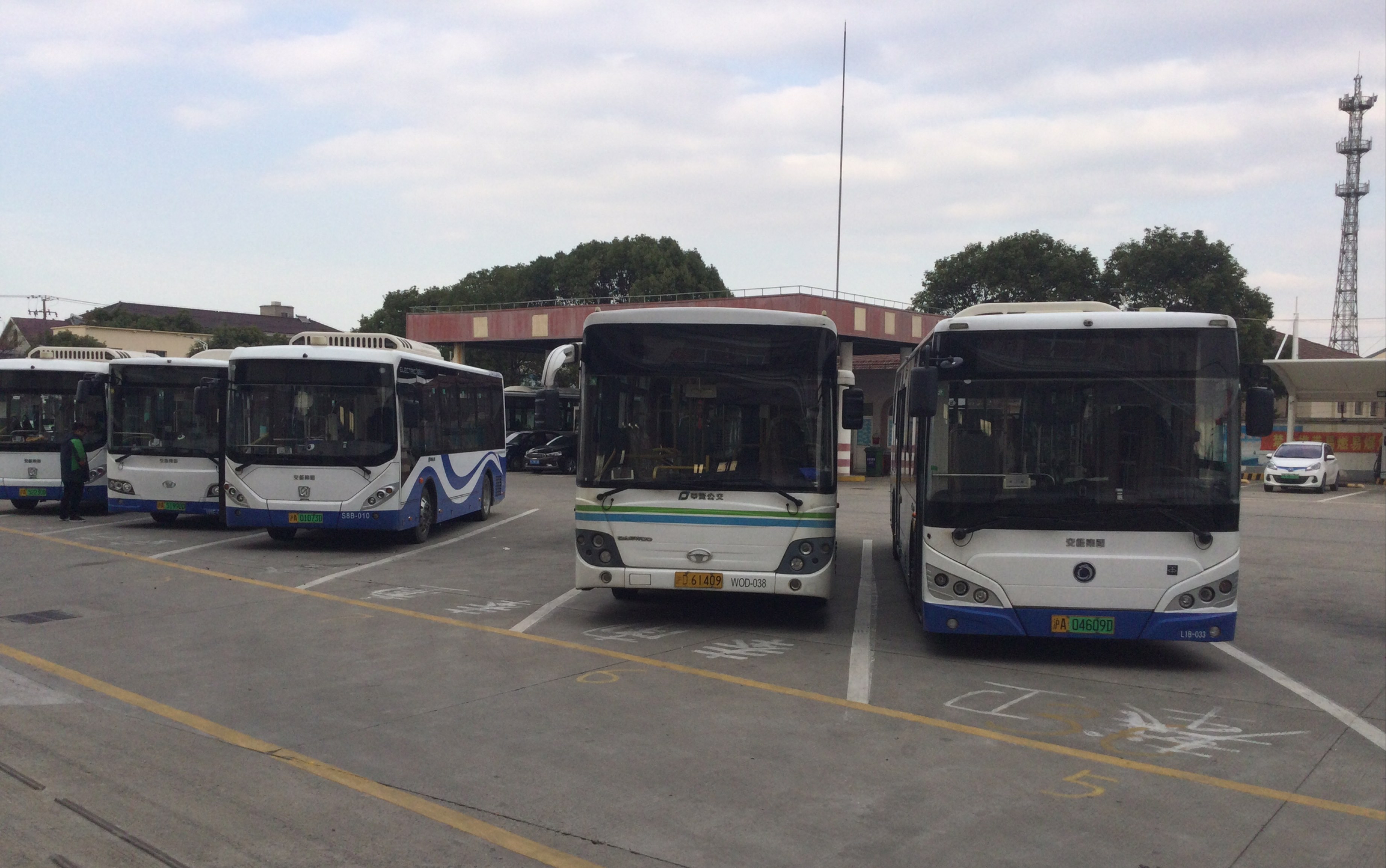 【氵视频10】缩线纪念:/奉贤公交/莘团线(l1b-005