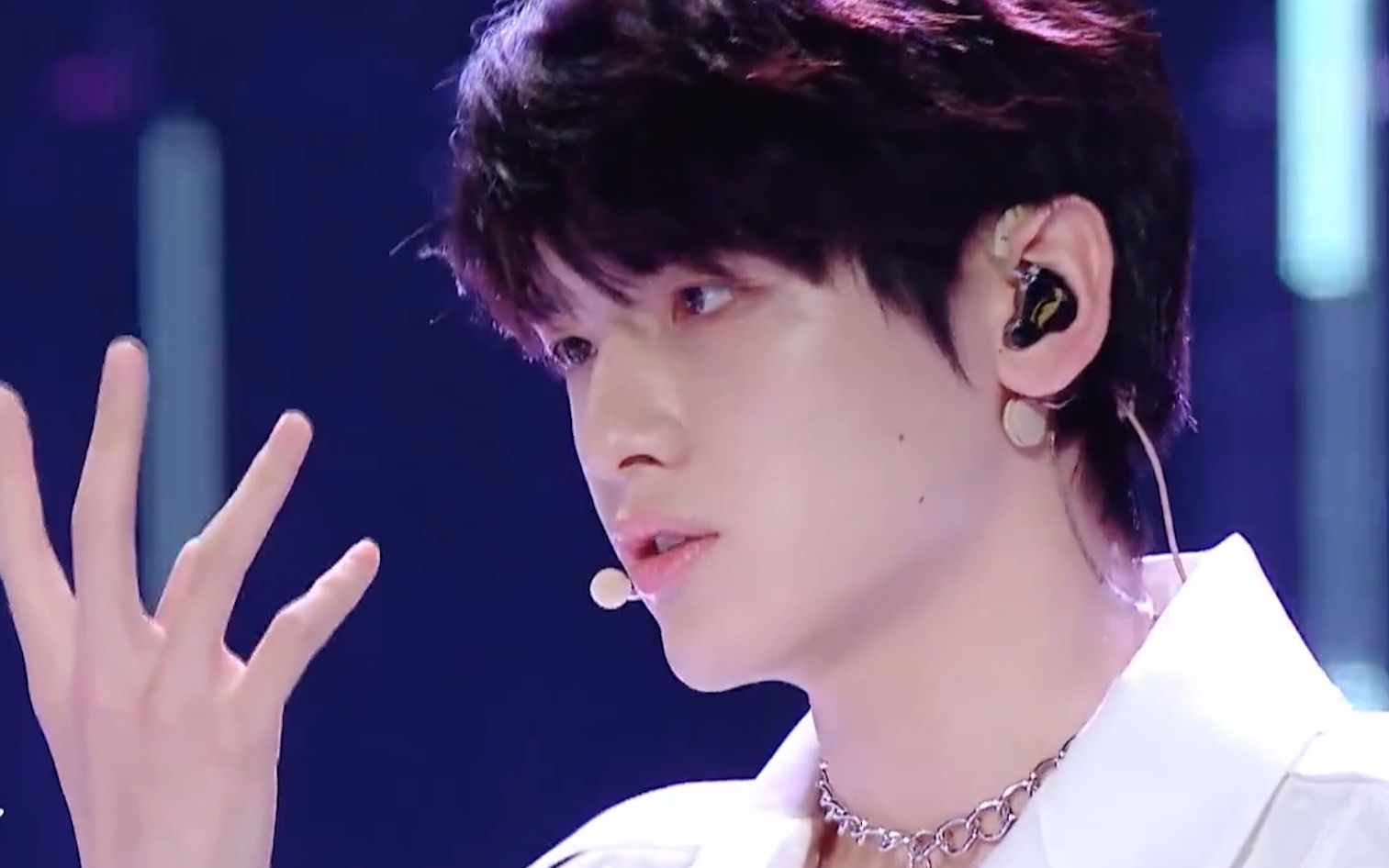 r1se翟潇闻音色"杀人"事件(炙热舞台单人cut)