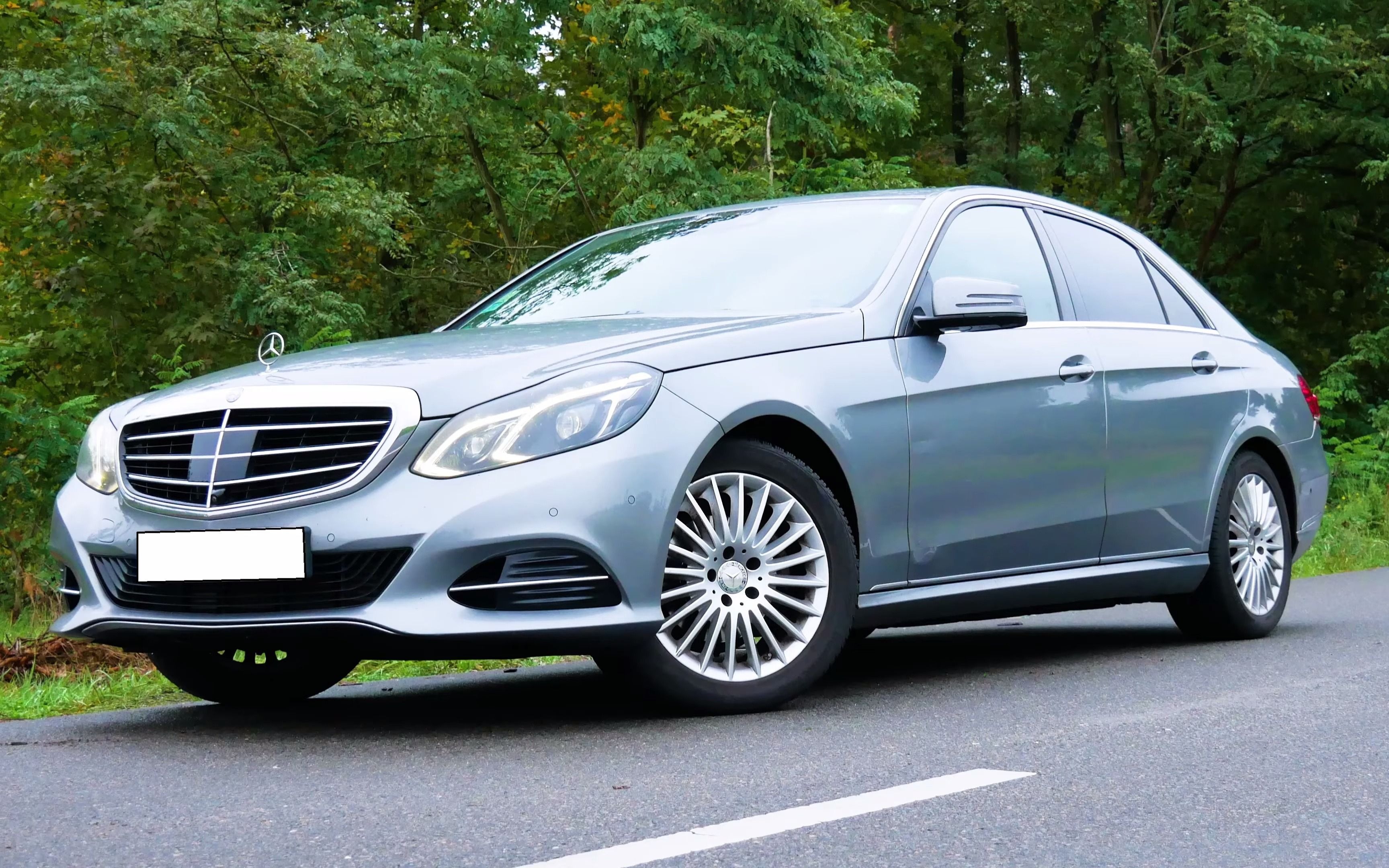 奔驰 w212 e级 e200 bluetec 2014年款 德国不限速高速公路第一人称