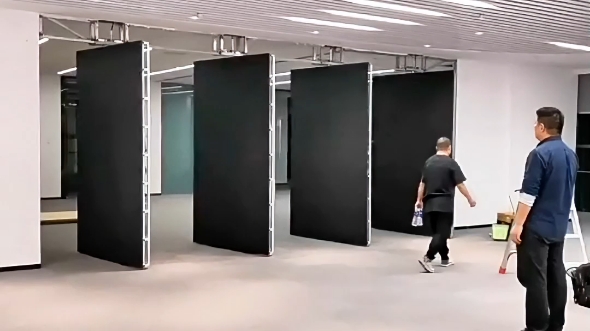 杭州led旋转开合屏,电动轨道屏自动开合屏,展厅滑轨屏移动导轨屏定制