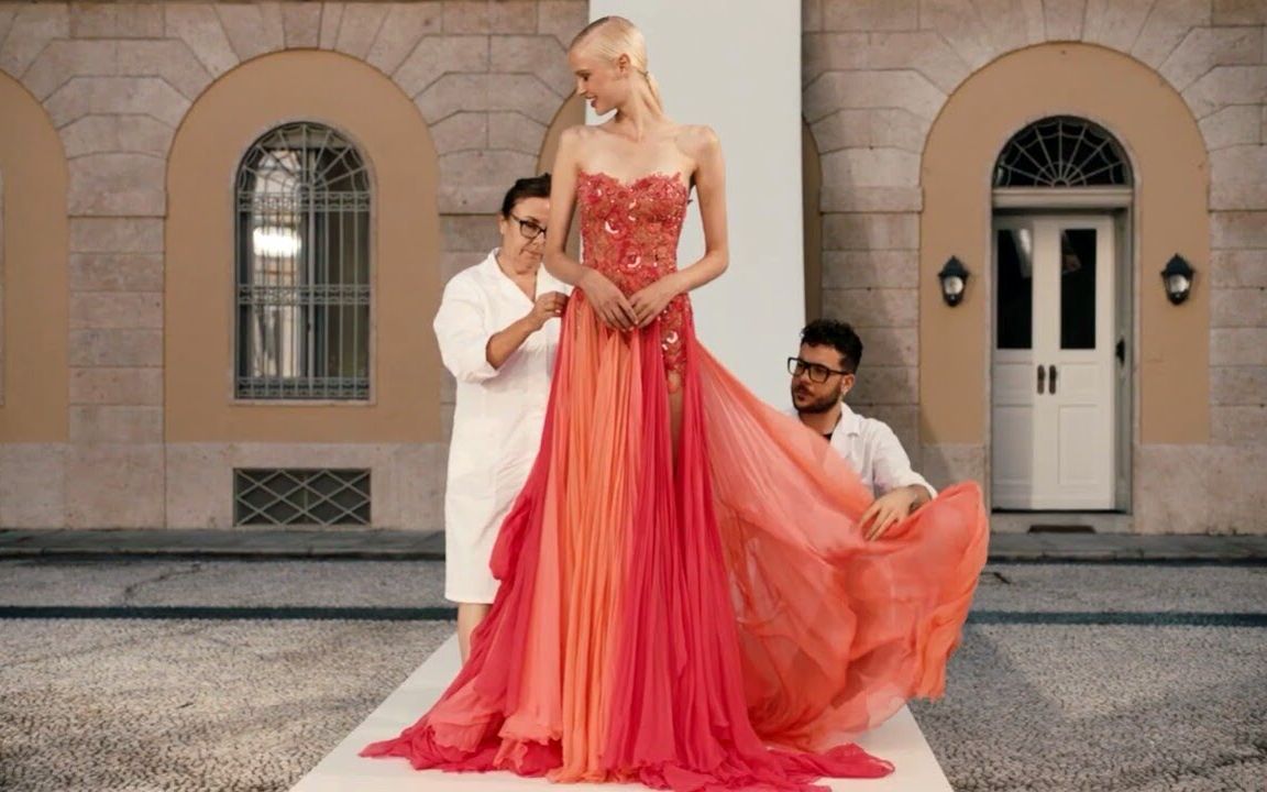 【2020巴黎秋冬高定周(线上)】【Atelier Versace 范思哲】【Haute Couture】哔哩哔哩bilibili