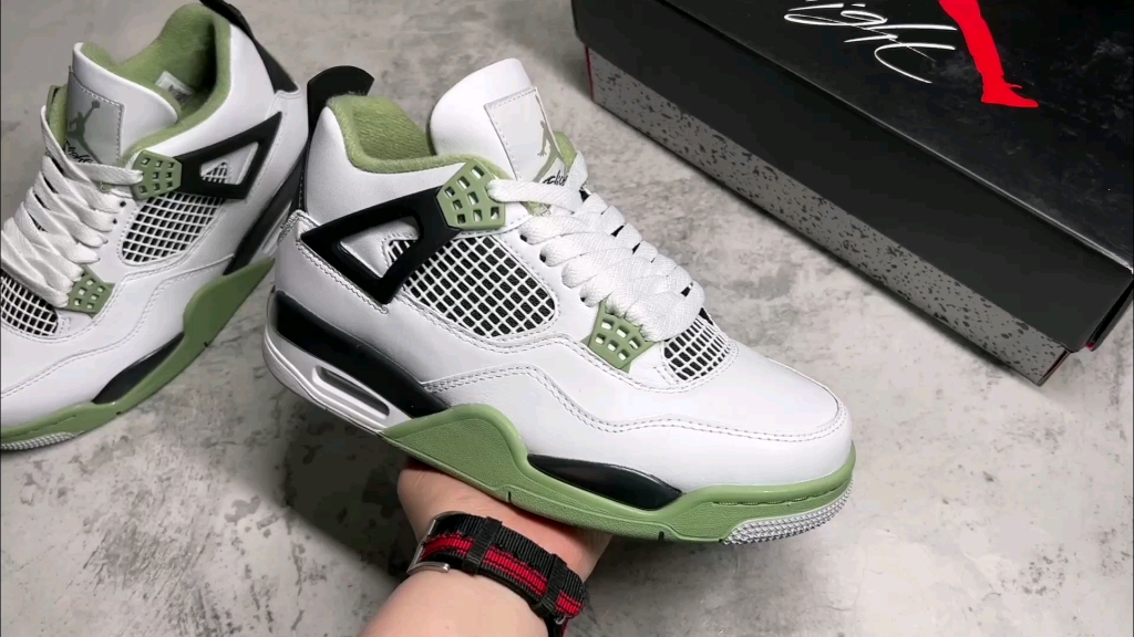air jordan 4 鼠尾草/海盐 白绿