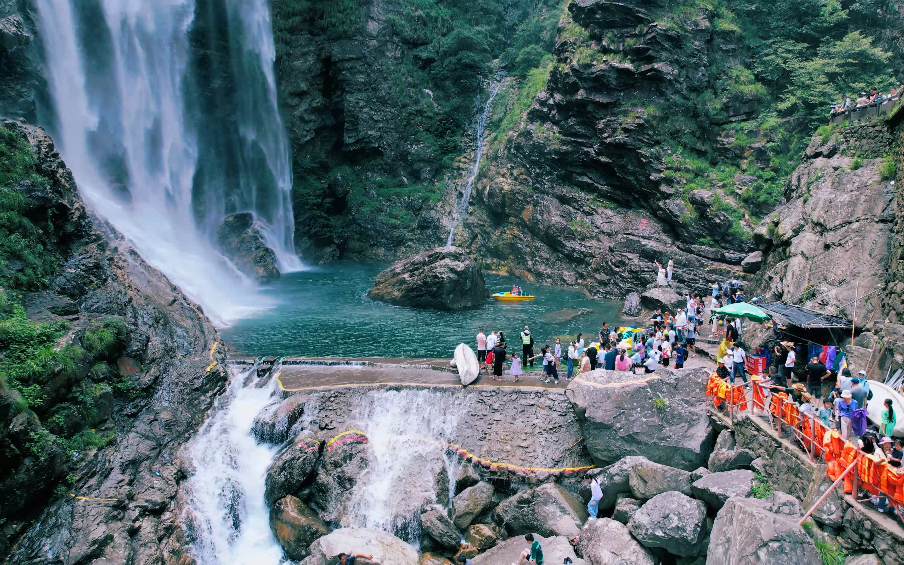 航拍九江庐山三叠泉大瀑布