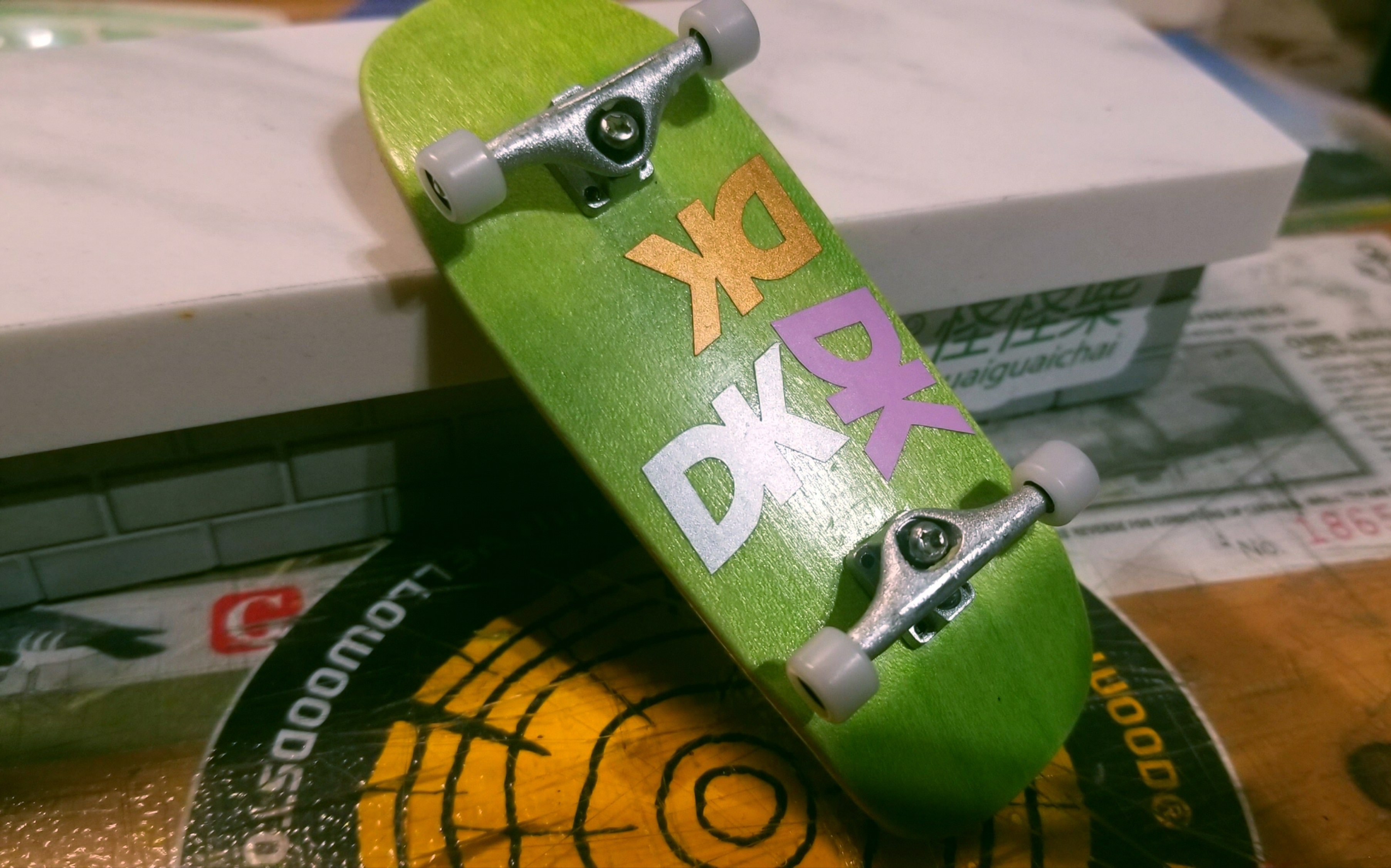 怪怪柴手指滑板装备&dtzero尤里卡桥开箱(下饭助眠向)