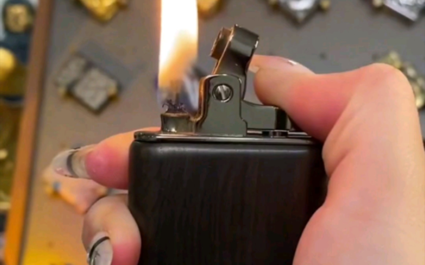 百年经典打火机,年代感十足