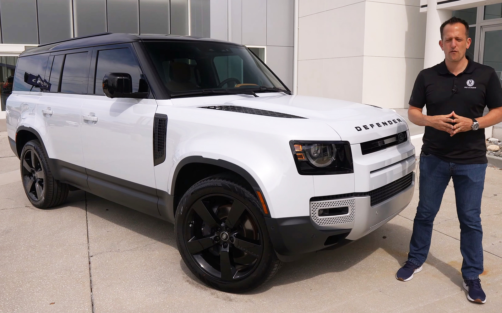 【raitis rides】试驾体验 路虎卫士130 富士白 2023款