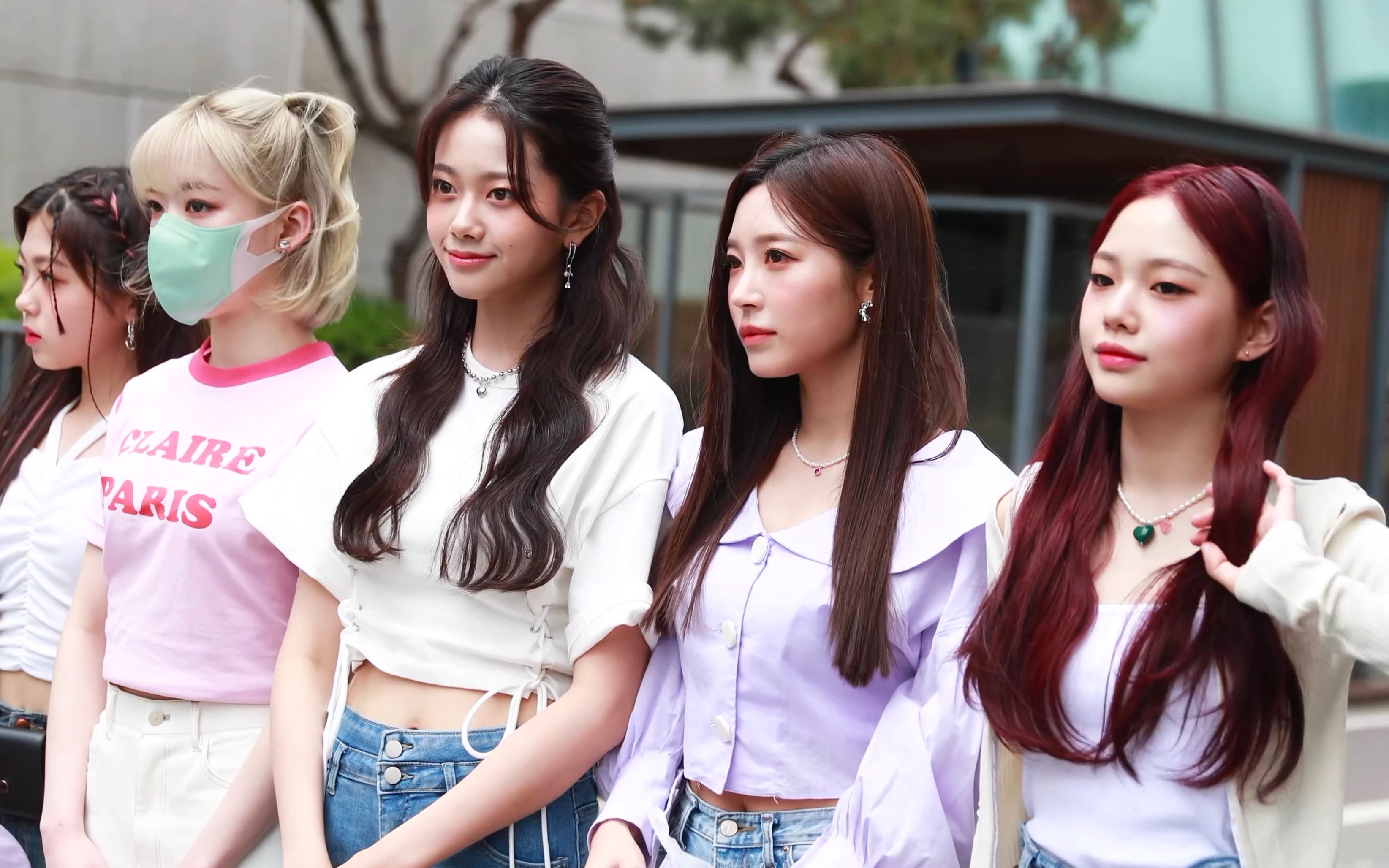 韩国女团 classy(hyungseo) - 220513 上下班路 音乐银行_哔哩哔哩