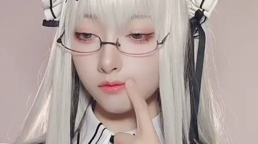 【梓杰】嘴丫子裂开了…
