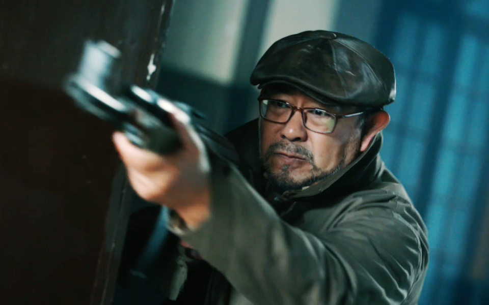 【速战速决】姜武上演枪战格斗！