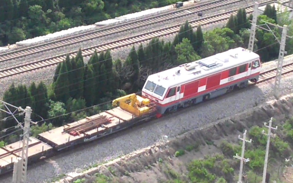 【邯济铁路】金鹰轨道车通过