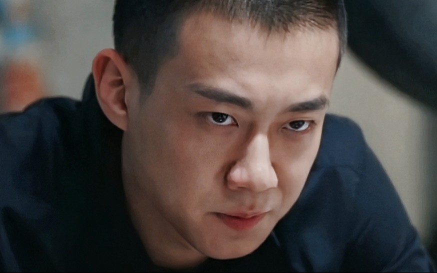 【高至霆】谁懂他的性张力啊给我一种他很能生的感觉!