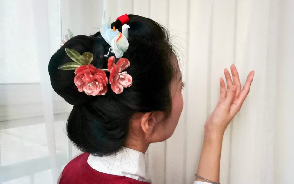 【汉服明制三绺头发型教程】中长发无假发包版_哔哩哔哩_bilibili