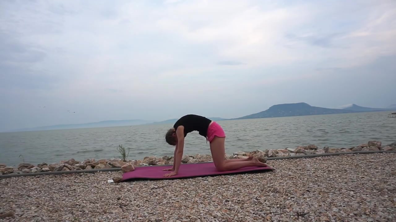 [图]Morning power yoga-45分钟清晨瑜伽