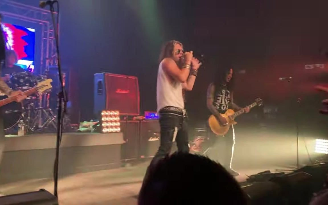 [图]Adlers Appetite Welcome to the Jungle GnR cover live 10_1_2021