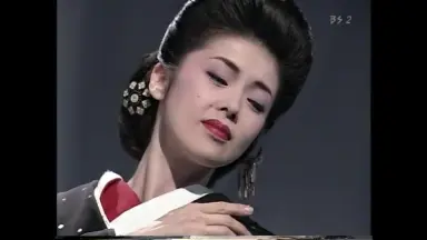 藤あや子 デビュー10周年記念リサイタル 花揺れて…十年 [VHS] Amazon.co.jp: デビュー10周年記念リサイタル 花揺れて・・・十