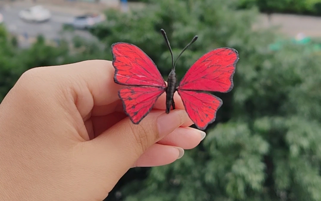 夸我!绒花蝴蝶第一版,有点不协调,要继续改进的.