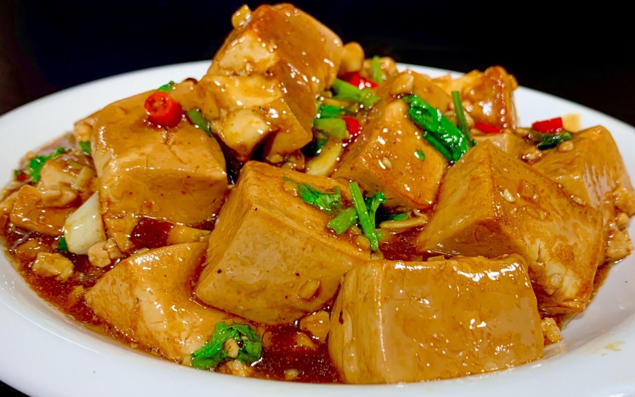 安利六道美味家常菜：红烧排骨上榜，香辣豆腐皮营养开胃口感好！