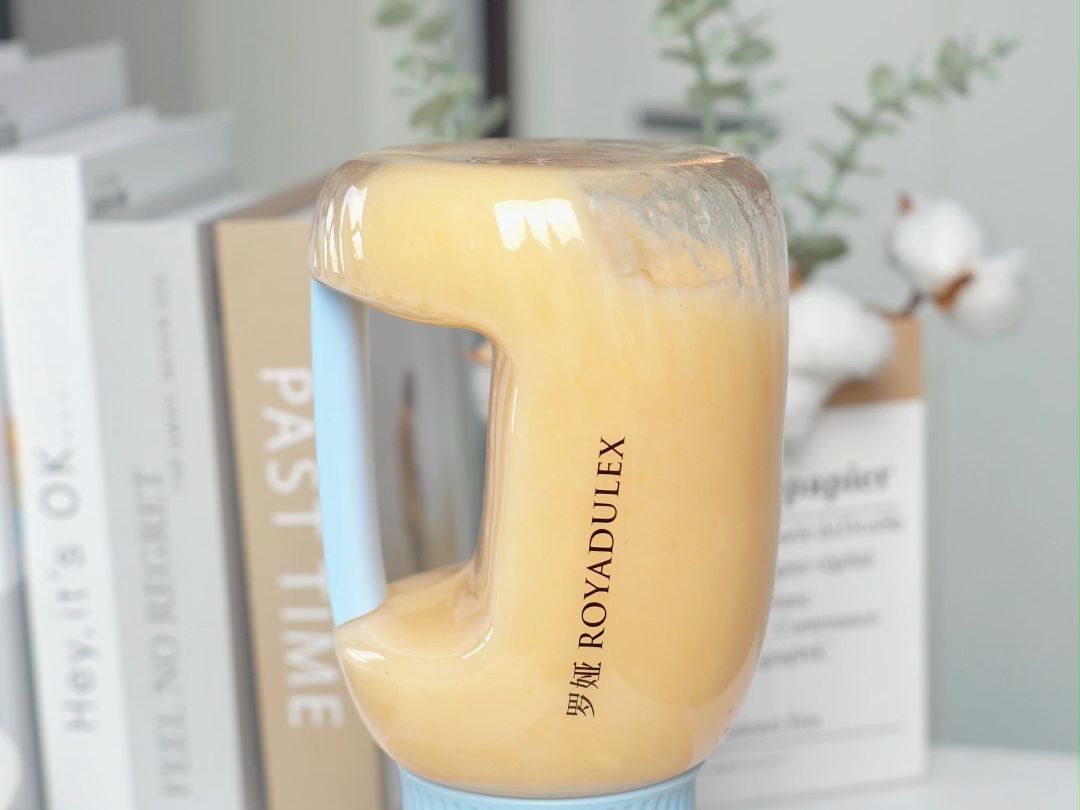 没错,我连喝了一周果蔬汁掉秤3斤!#果蔬汁 #罗娅榨汁杯